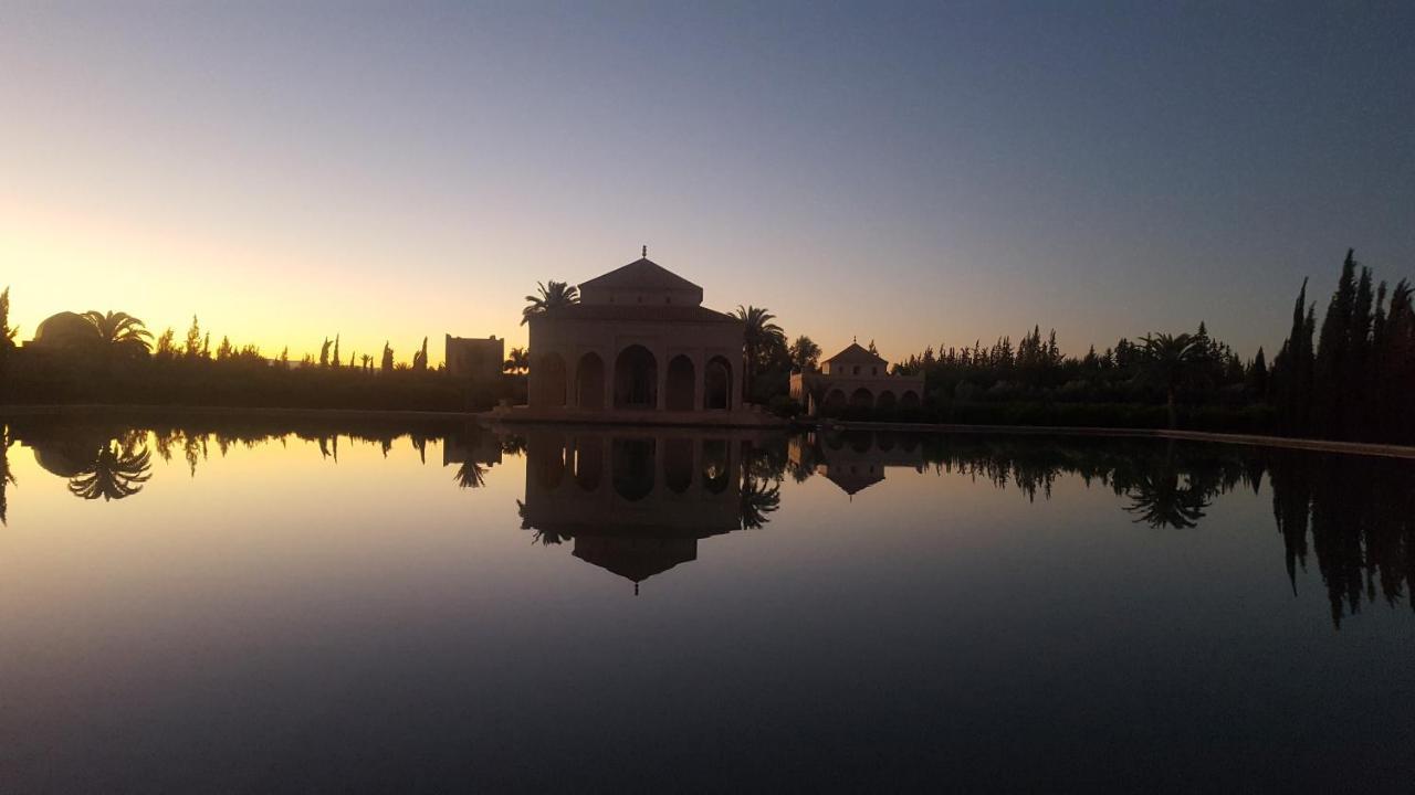ホテル Palais Claudio Bravo タルーダント エクステリア 写真